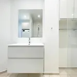 Large & Modern 4 Bedroom