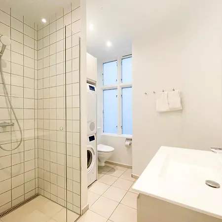 아파트 Large & Modern 4 Bedroom