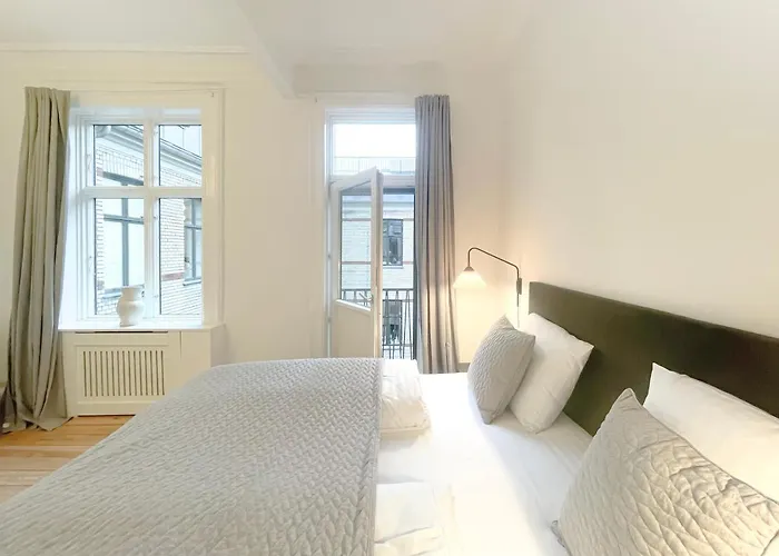 Large & Modern 4 Bedroom * コペンハーゲン