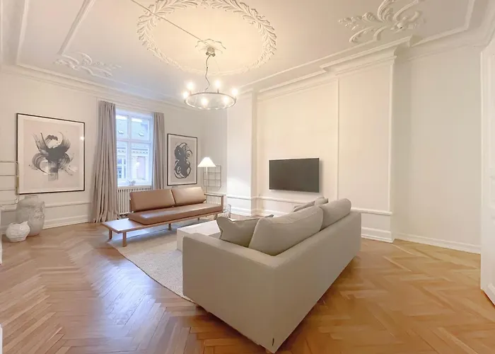 Large & Modern 4 Bedroom コペンハーゲン