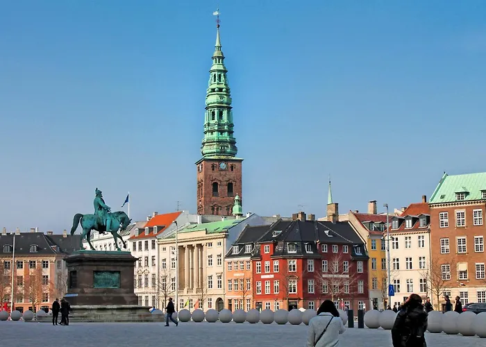 Large & Modern 4 Bedroom * コペンハーゲン