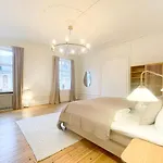 아파트 Large & Modern 4 Bedroom 코펜하겐